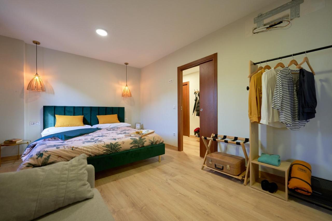 Duplex Casa De Las Argollas Grand Suite Parking Gratis بلاسينثيا المظهر الخارجي الصورة